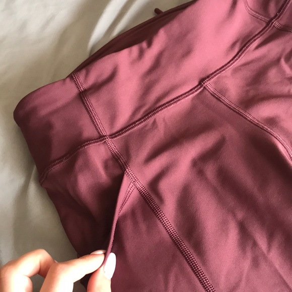 Lululemon New Tight Stuff Tight 25” - Picture 5 of 5